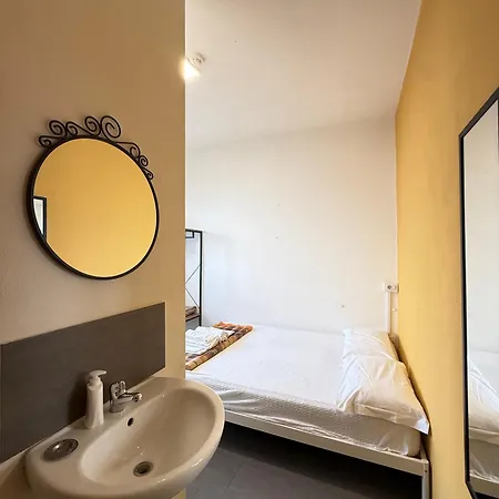 Vandrarhem Lake Como Hostel Menaggio