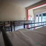 Hostel Lake Como Hostel *