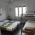 Hostel Lake Como Hostel Menaggio