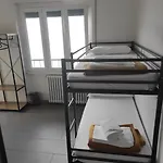 Lake Como Hostel * Menaggio