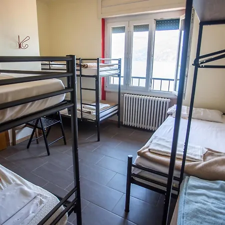 Lake Como Hostel Hostel