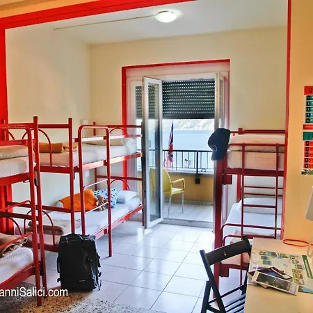 Hostel Lake Como Hostel Menaggio