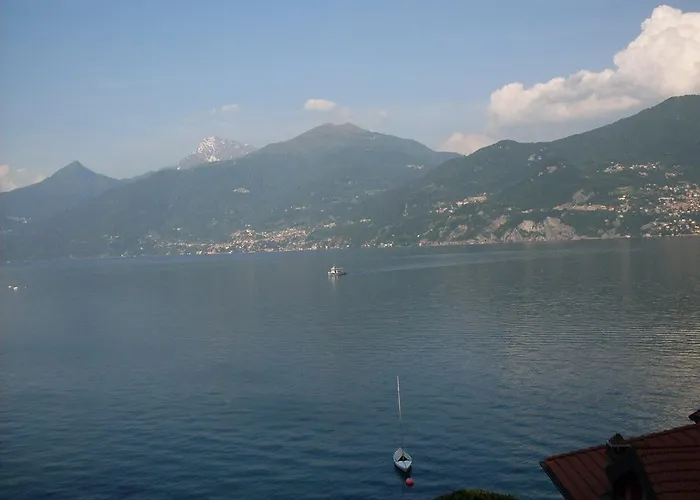 Lake Como Hostel * Μενάτζιο