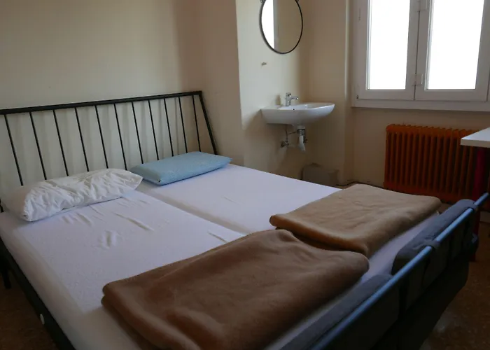 旅馆 科莫湖旅馆