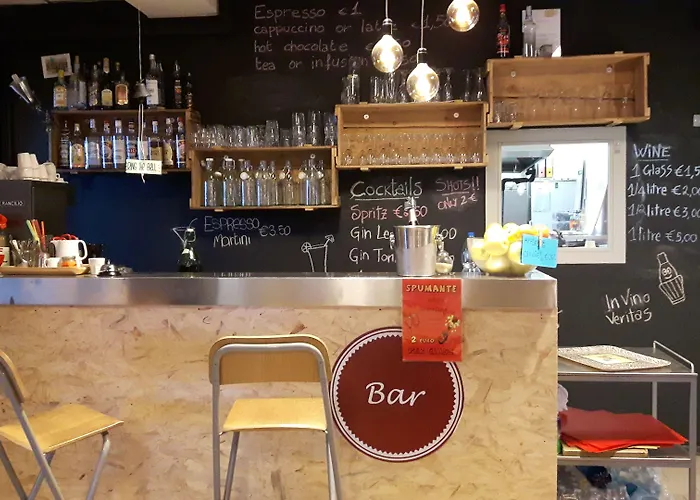 科莫湖旅馆 * 梅纳焦