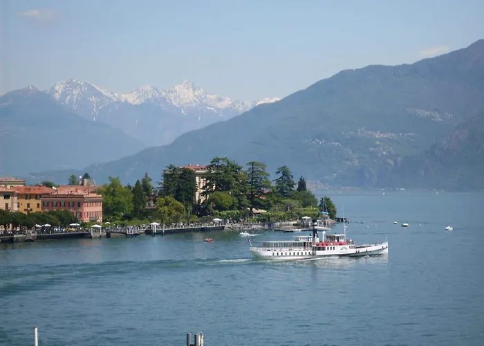 Lake Como Hostel Μενάτζιο