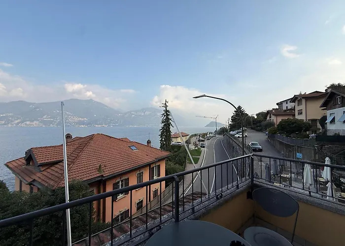 科莫湖旅馆 旅馆