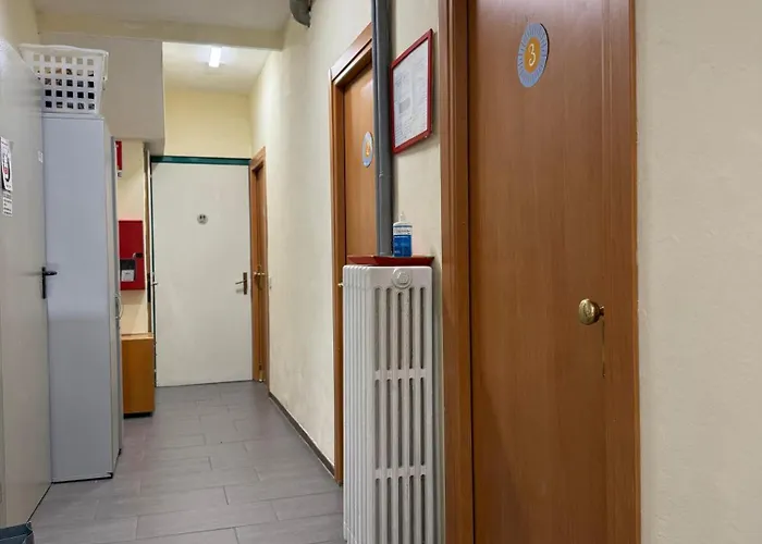 科莫湖旅馆 旅馆 梅纳焦