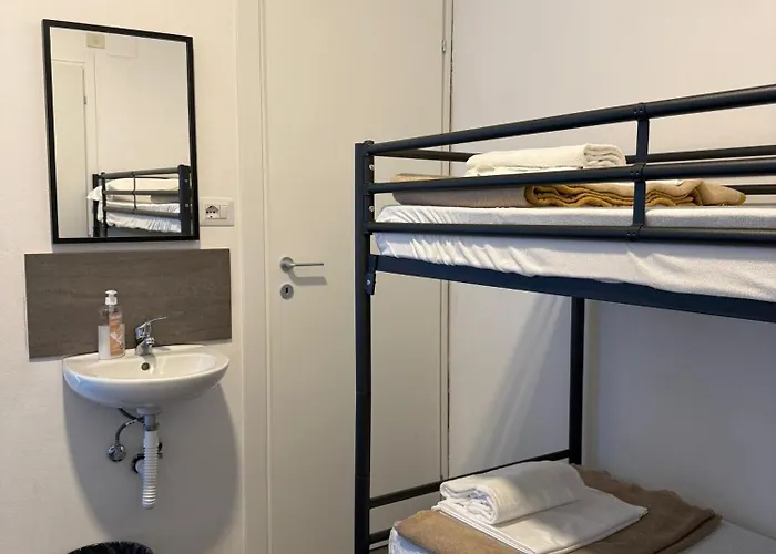 旅馆 科莫湖旅馆