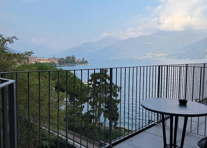 科莫湖旅馆 旅馆 *