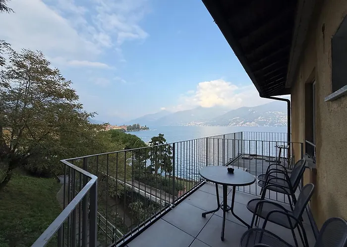 科莫湖旅馆 * 梅纳焦