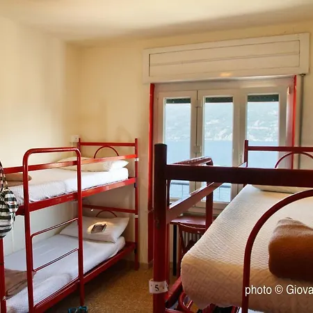 Lake Como Hostel * Menaggio