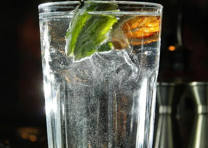 Lake Como Hostel * Menaggio