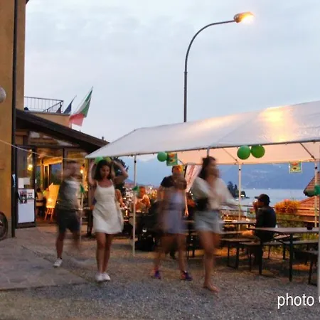 Lake Como Hostel * Menaggio