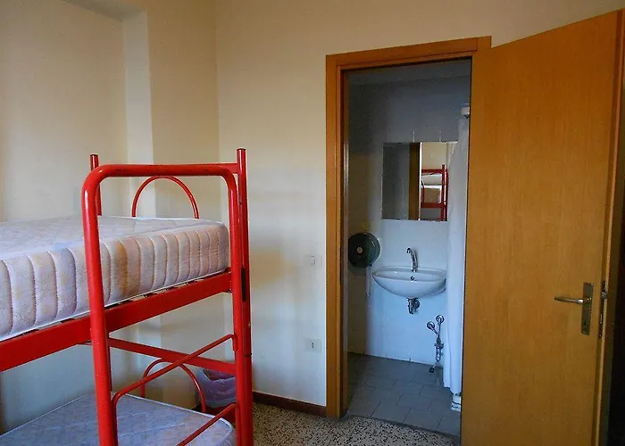 Lake Como Hostel