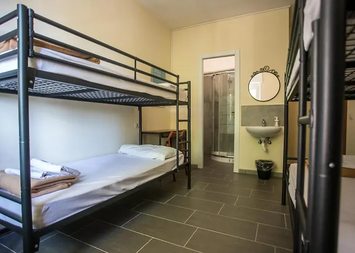 Auberge de jeunesse Lake Como Hostel *